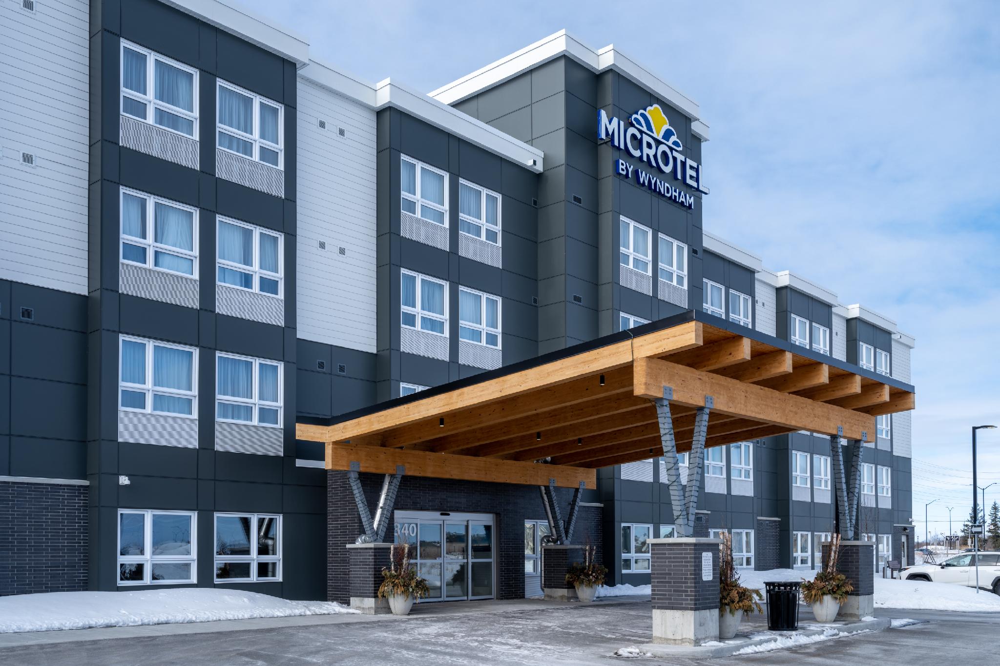 Microtel Inn & Suites by Wyndham Kanata Ottawa West