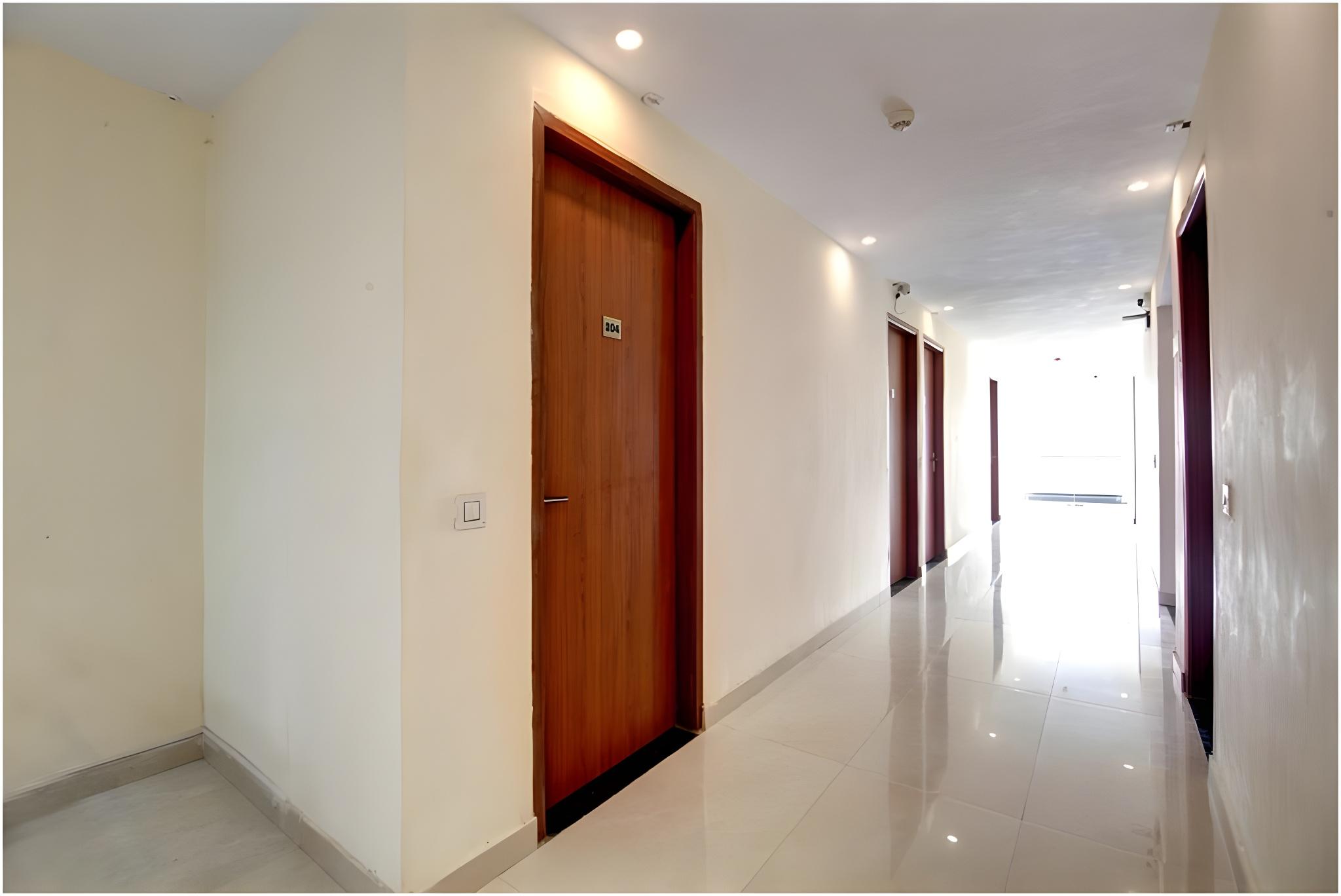 ลักษมี โฮเทล