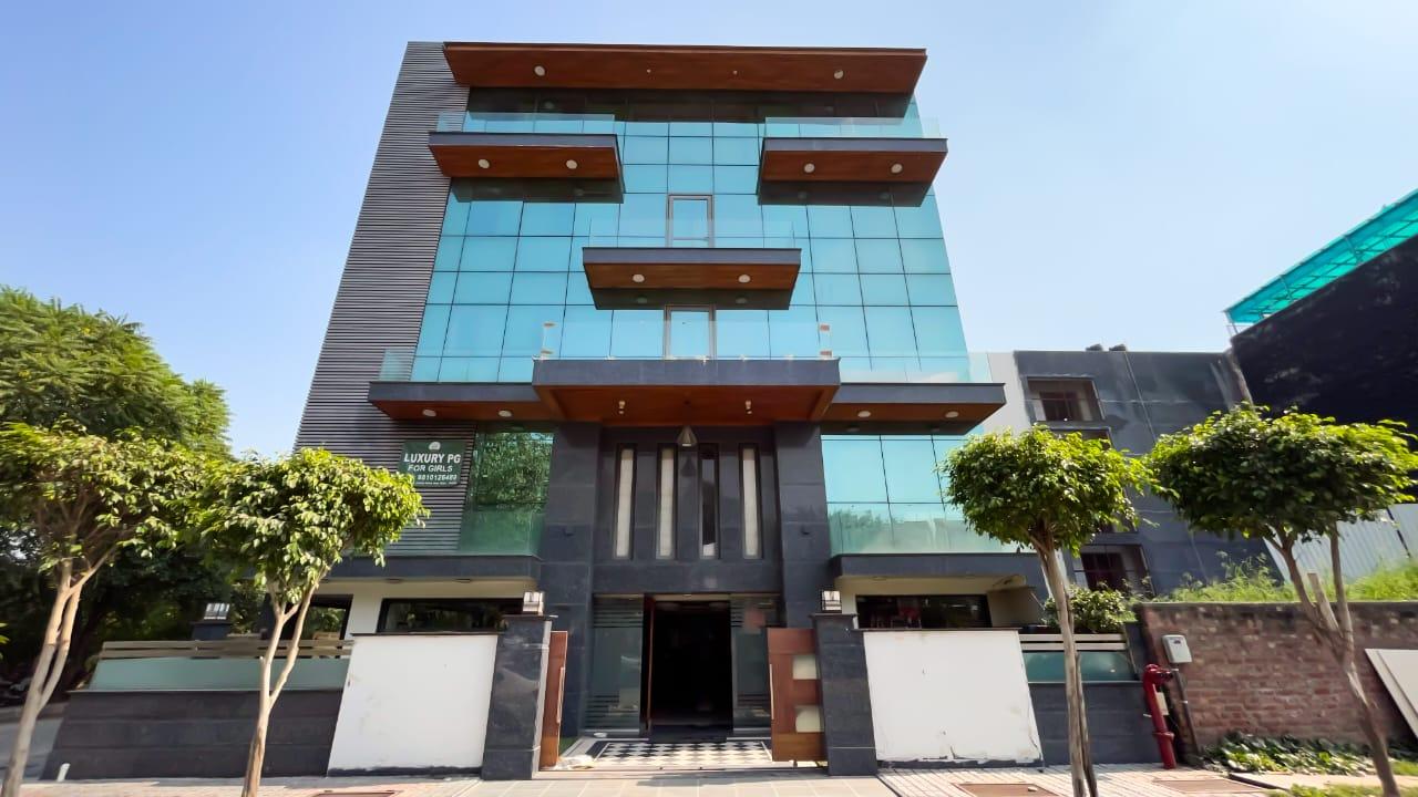 เนเชอร์ส เนสต์