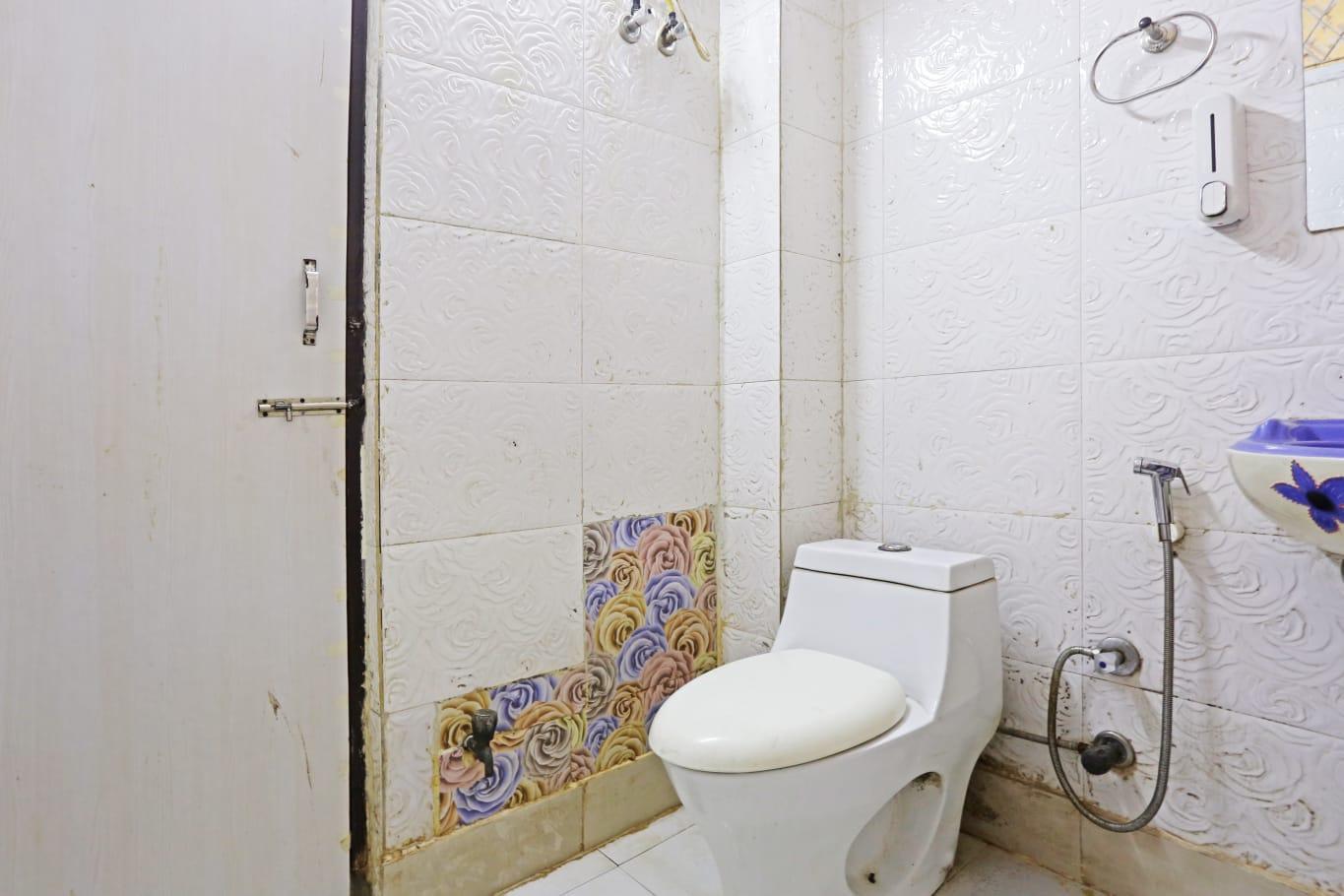 รอยัล อินน์