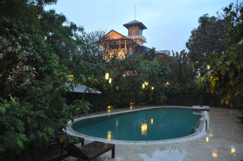 จักรพงษ์วิลล่า จักรพงษ์วิลล่า