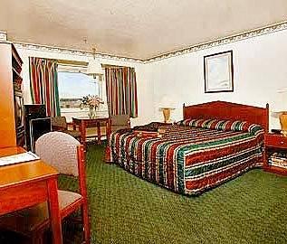 Pacifica Motor Inn