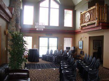 Elkwater Lake Lodge