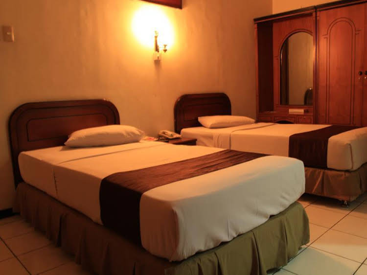 ฟรอนต์ วัน รีสอร์ต มาเกลัง ฟรอนต์ วัน รีสอร์ต มาเกลัง