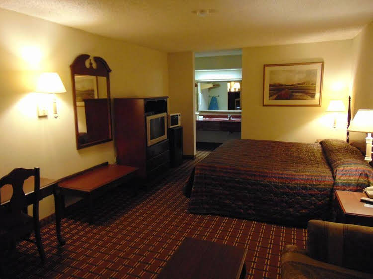 Oak Leaf Inn