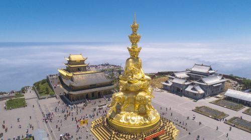 4 ดาว: ทัวร์ส่วนตัว 2 วันในเสฉวนไปยังพระพุทธรูปเล่อซาน วัดฟู่หู วัดเป่าโกว และยอดเขาสีทอง