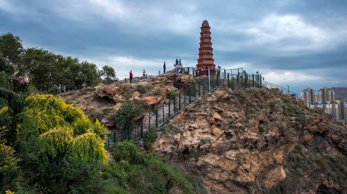 5-Day Urumqi to TurpanPrivate Tour: Karez System, Flaming Mountain Grand Canyon, Jiaohe Ancient City