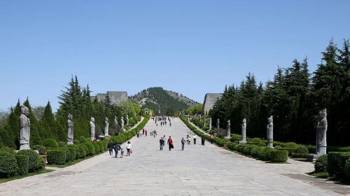 ทัวร์ส่วนตัวแบบคลาสสิกสมัยราชวงศ์ฮั่นและราชวงศ์ถังจากซีอาน รวมอาหารกลางวัน