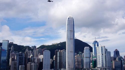 Day Tour to Hong Kong from Guangzhou by Round-way Bullet Train