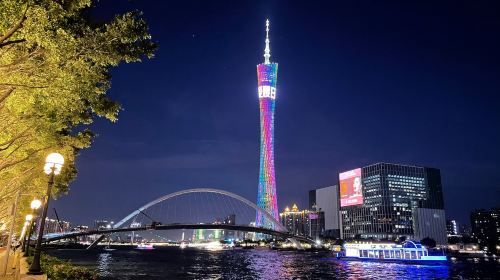 Guangzhou Private Night Tour of Canton Tower, Pearl River (Zhujiang)