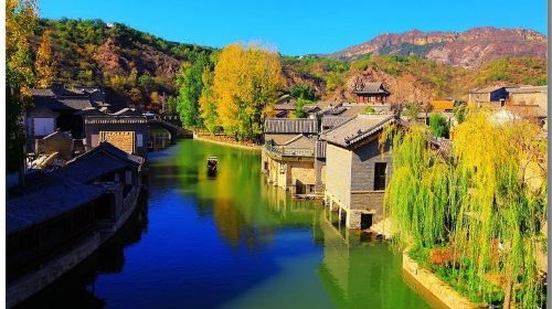 ทัวร์กำแพงเมืองจีนด่านซื่อหม่าไถและเมืองน้ำโบราณกู๋เป่ยหนึ่งวัน