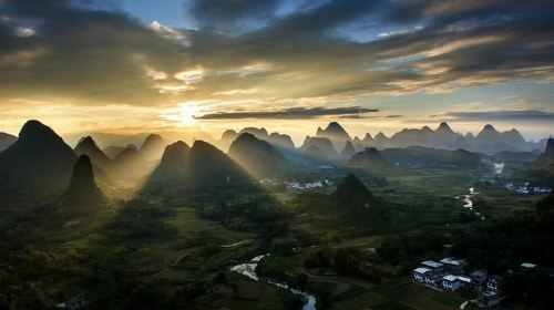 Yangshuo ทัวร์ส่วนตัวเต็ม/ครึ่งวัน ทัวร์ถ่ายภาพพระอาทิตย์ตก Xingping กับชาวประมง