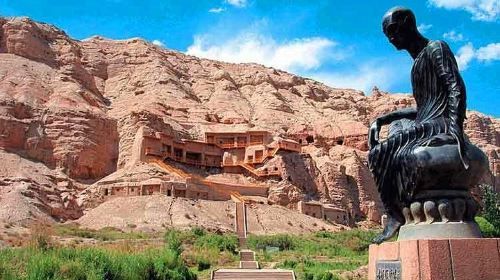 Kuqa Private Day Tour to Kizil Grottoes and Mystic Tianshan Grand Canyon