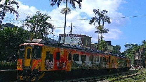 N104 ทัวร์รถไฟสายจิงถงผิงซี หลุมลึกว่างเปล่าที่แมว (10 ชม.)