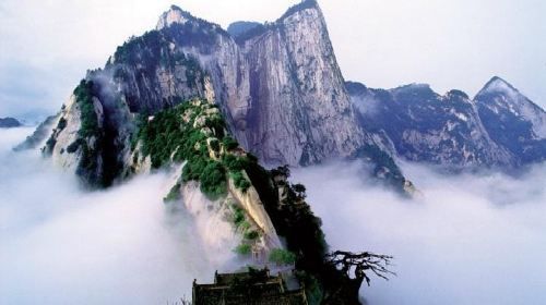 Private Customizable Day Tour of Mountain Huashan with Entrance Cable Shuttle Fee