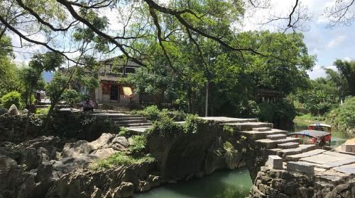 Private Day Tour Huangyao Old Town in Hezhou from Guangzhou by Round-way Train