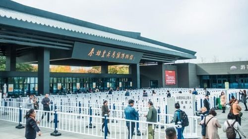 ทัวร์ส่วนตัว 1 วัน ทัพม้าดินเผาซีอาน พร้อมส่งถึงสถานีรถไฟเหนือ