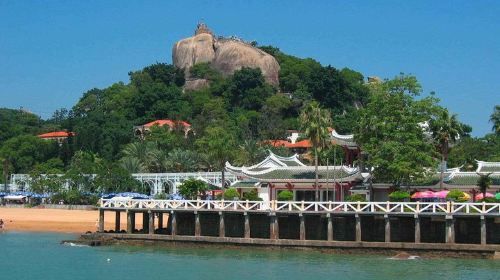 ทัวร์ส่วนตัว 1 วัน เยี่ยมชมเกาะกูลังอู และหมู่บ้านโรงเรียนจี้ไห่ เมืองเซี่ยเหมิน
