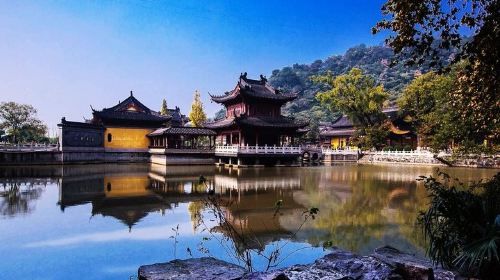 Zhenjiang Self-Guided Tour from Nanjing with Private Car and Driver service