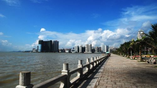 Zhuhai English-speaking Tour Guide