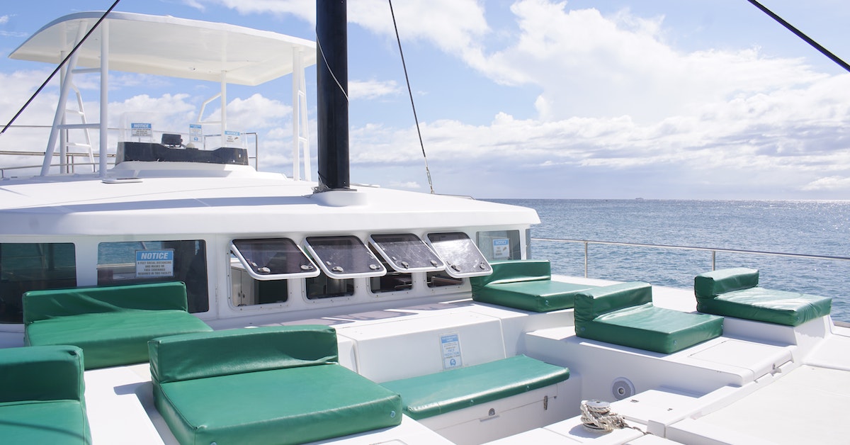 Boracay Island - Yacht Rental Small