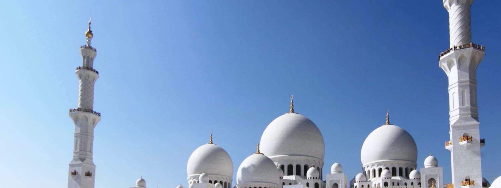 Abu Dhabi and Dubai Instagram Tour from Dubai