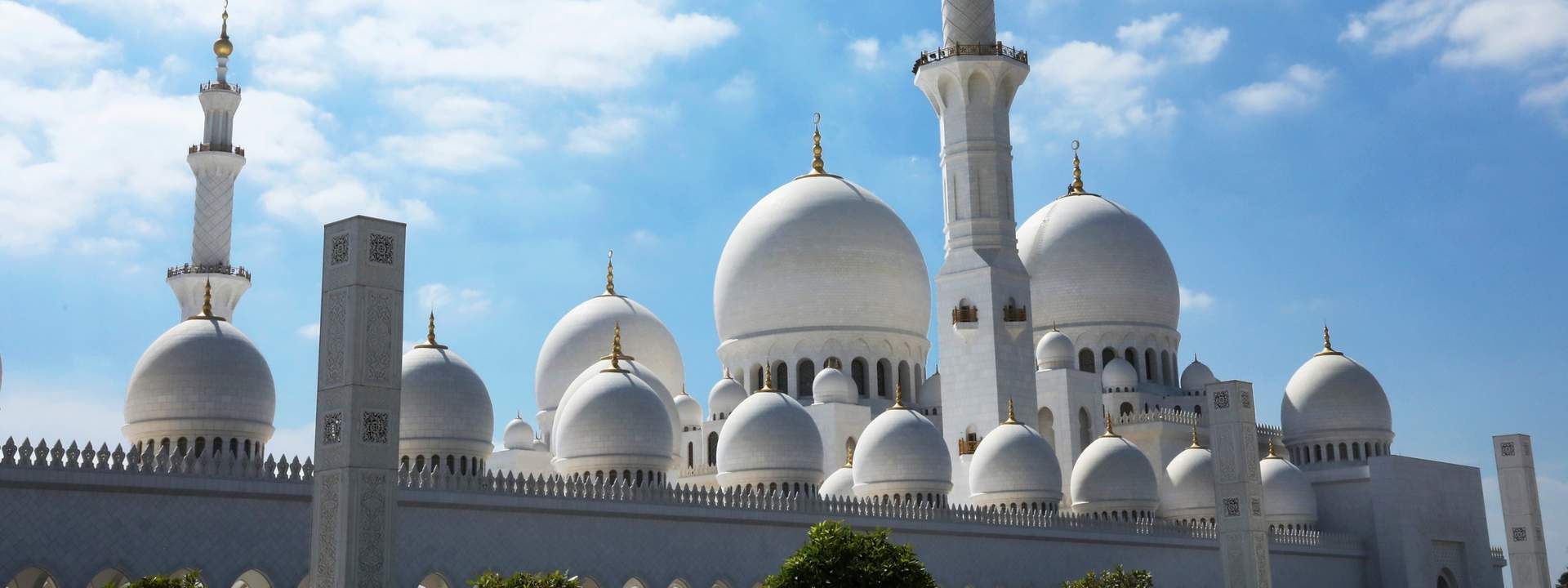 Abu Dhabi City Small Group Day Tour from Dubai