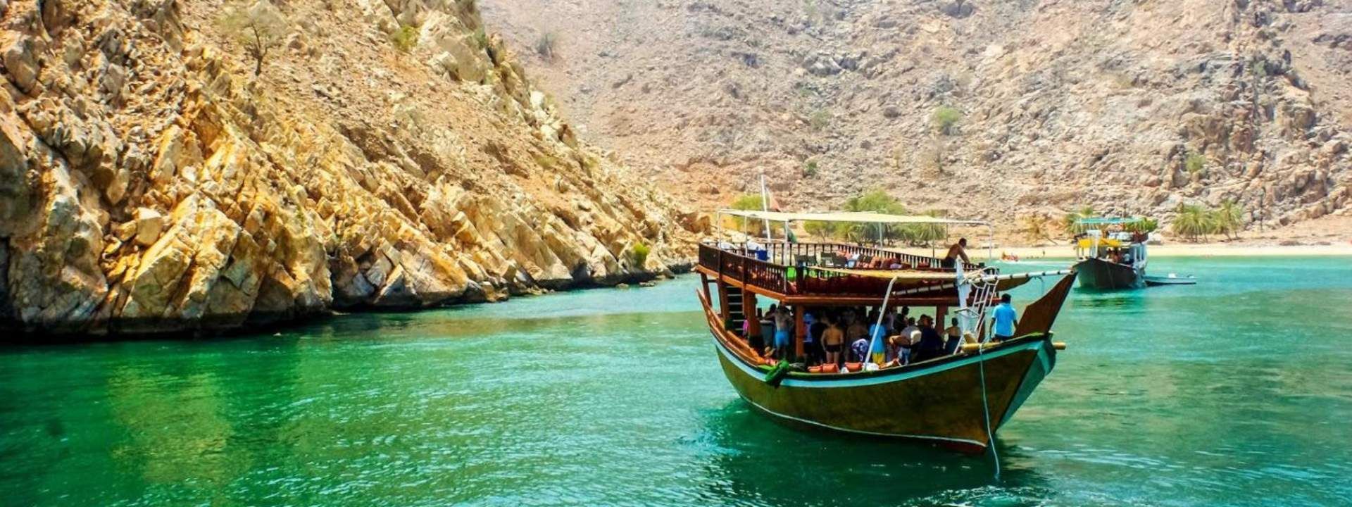 Dibba Musandam Sea Tour from Ras Al Khaimah with Lunch