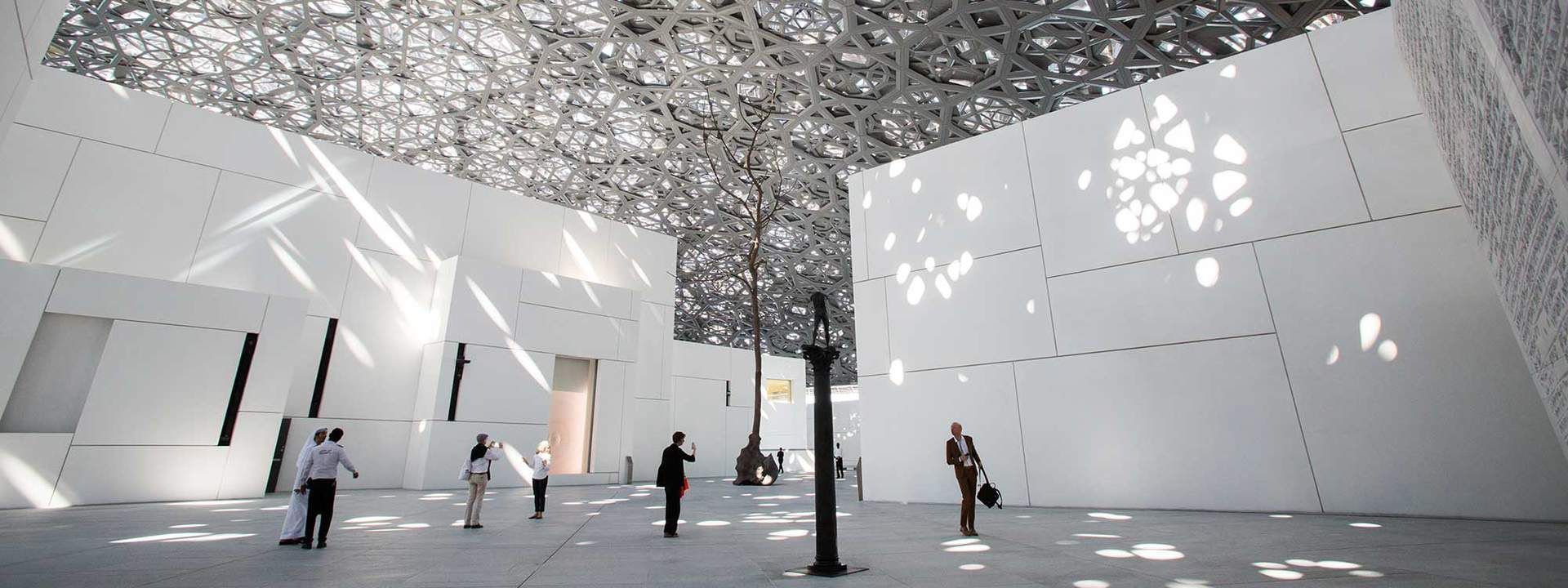 Full Day Abu Dhabi City Tour with Louvre Art Museum
