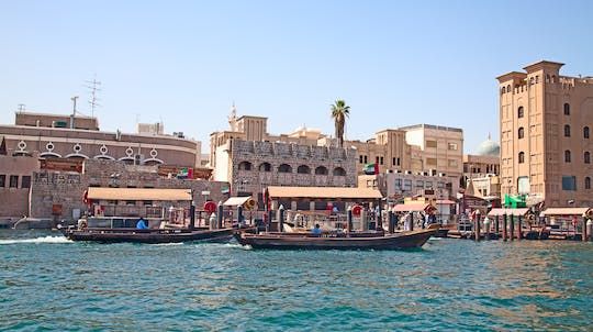 Guided walking tour of Dubai 15+ amazing sights