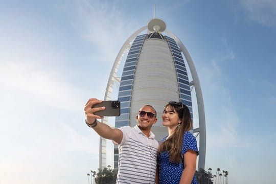Inside Burj Al Arab Tour including Gold Cappuccino at Uma Lounge