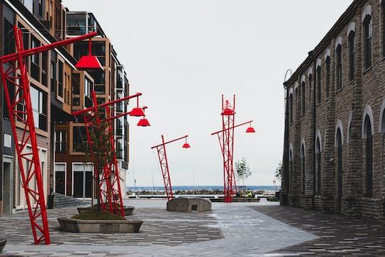 Self-guided Discovery Walk of Tallinn city contrasts beyond the medieval walls