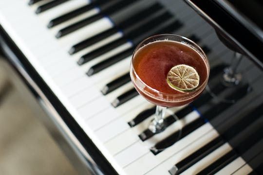 Concert and tasting of local products in Marseille