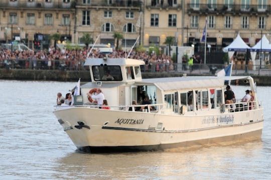 Guided cruise on the Garonne River