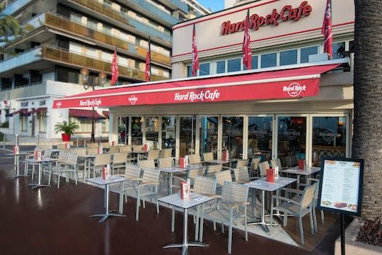 Hard Rock Cafe นีซ: ที่นั่งพิเศษพร้อมเมนู
