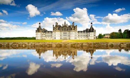 ทริปหนึ่งวันชมปราสาทในหุบเขา Loire และชิมไวน์จากปารีส