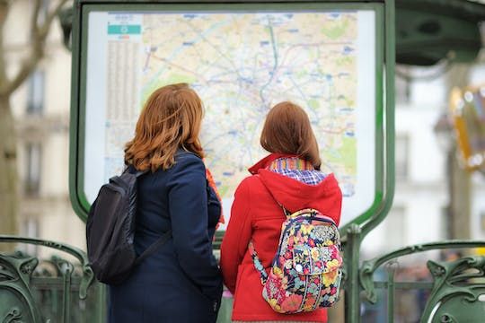 ทัวร์แนะนำการใช้รถไฟใต้ดินปารีส