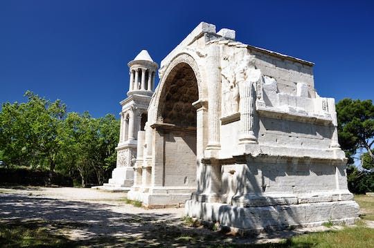 Roman and Medieval architecture in Provence