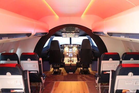 กิจกรรมบินจำลองในเครื่องจำลองการบินแอร์บัส A320 เป็นเวลา 120 นาทีในฮัมบูร์ก