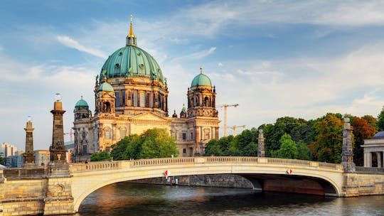 Berlin 1-hour city walking tour