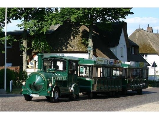ทัวร์สำรวจ Föhr Friesenexpress กับ Bimmelbahn