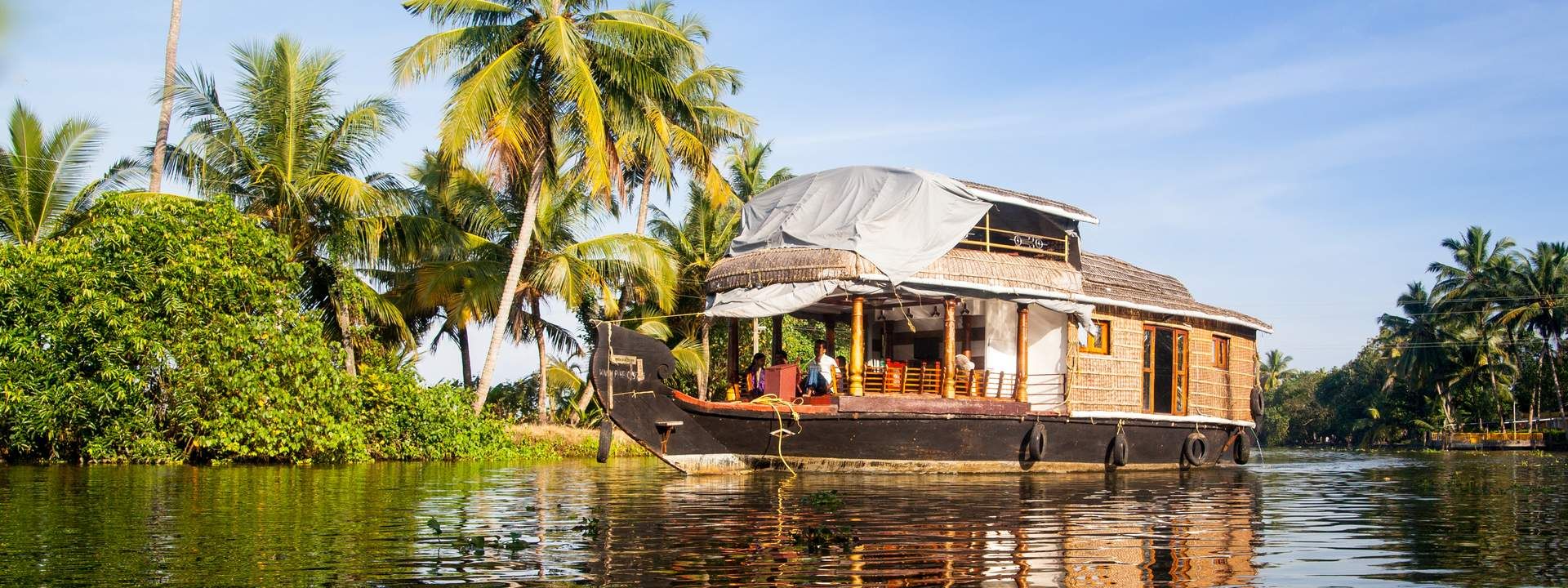 Alleppey Backwater Cruise By Houseboat