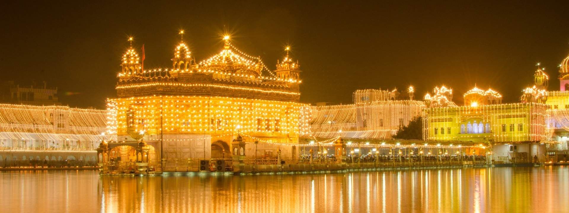 Golden Temple and Jallianwala Bagh Morning Tour