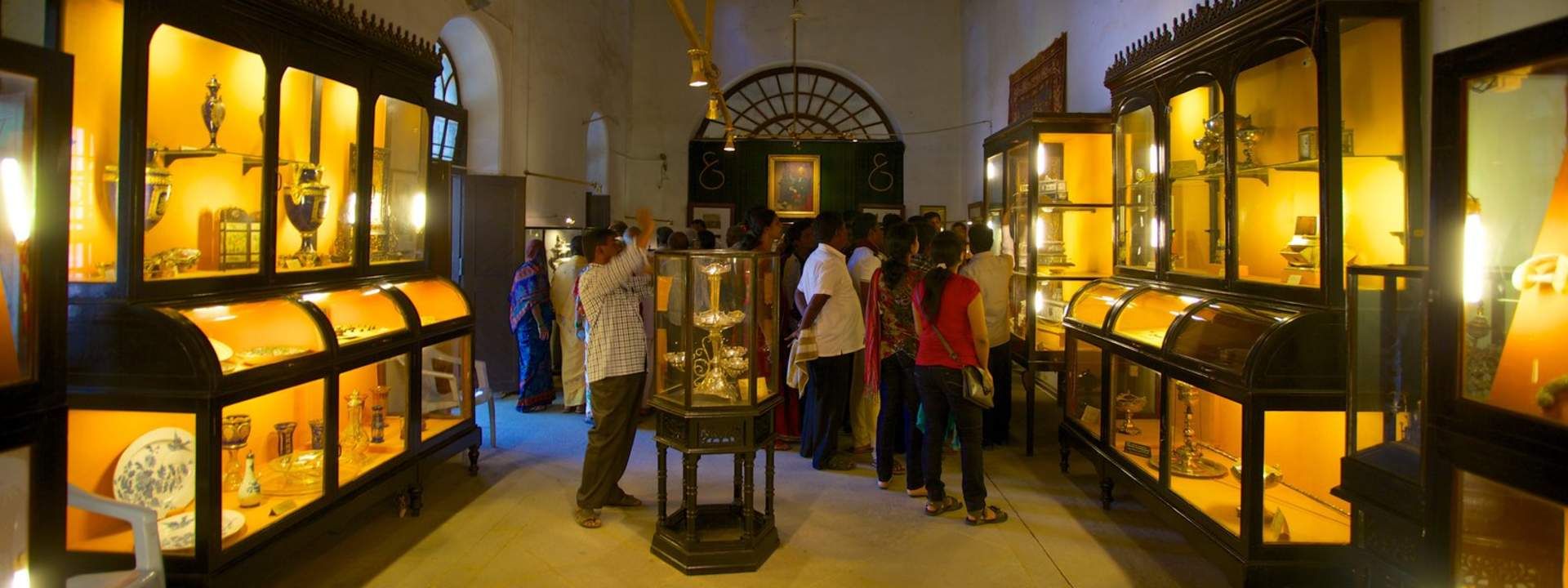 Hyderabad Salar Jung Museum and Nizam Museum Day Tour