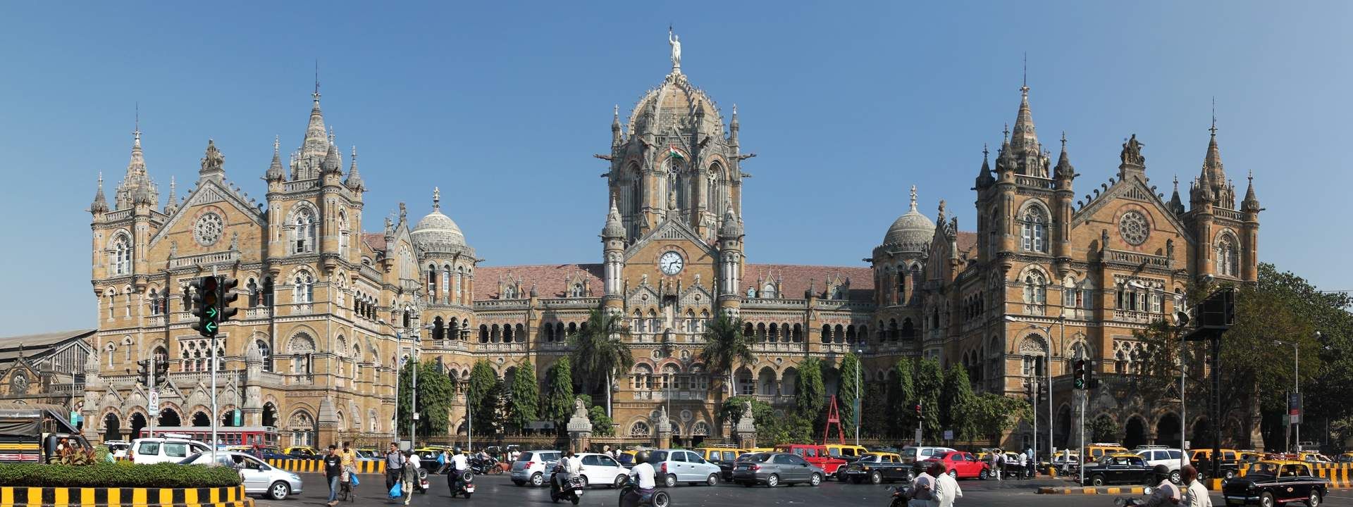 Mumbai City Day Tour with Kanheri Caves Excursion
