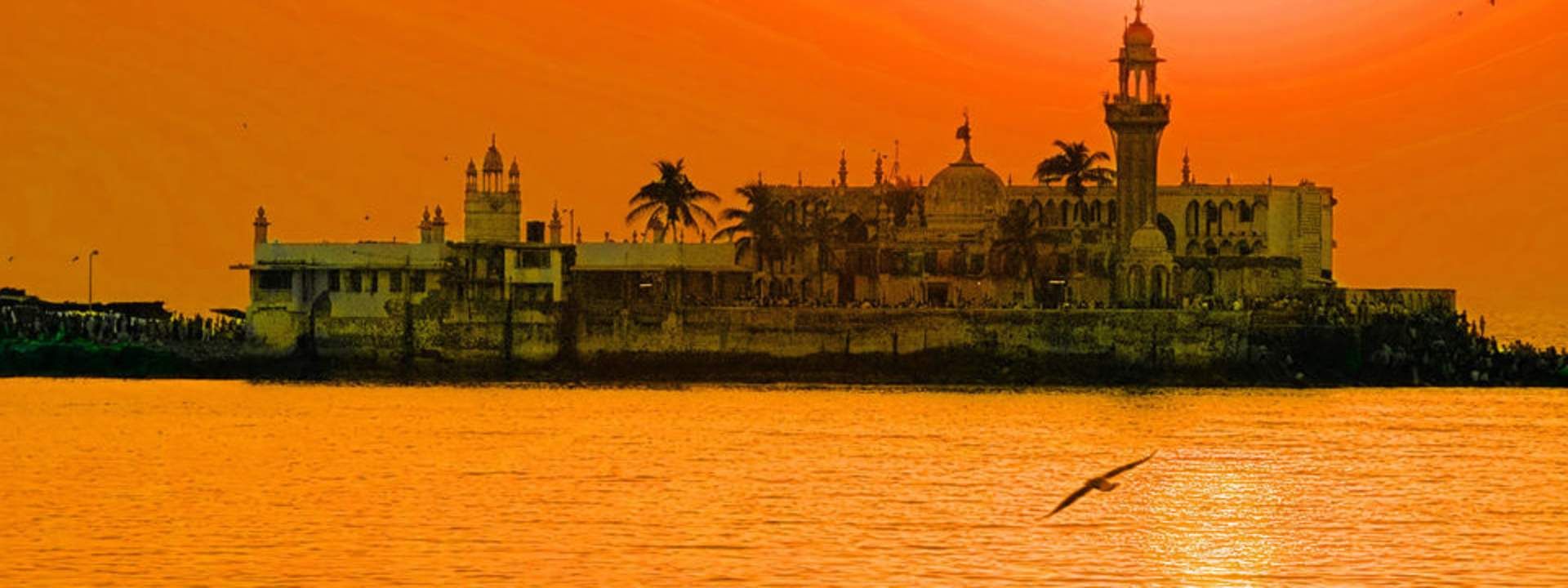 Mumbai Early Morning Motorbike Tour