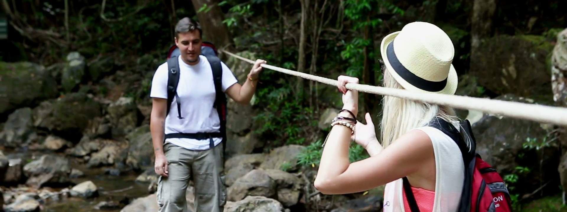 Munnar Mountain Crossing Experience