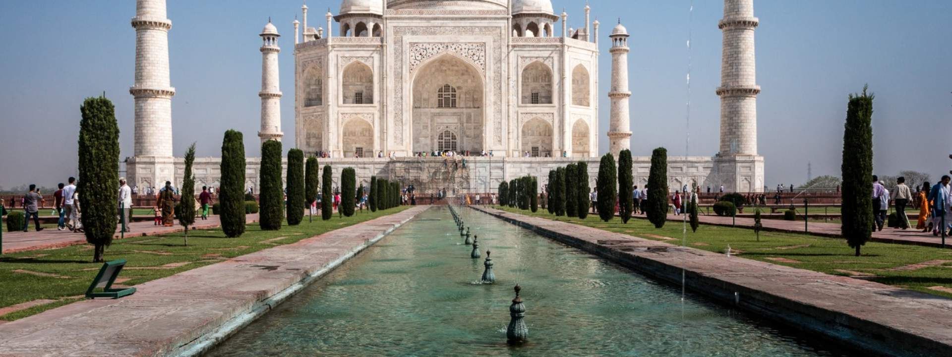 Private Sunrise Tour Of Taj Mahal and Agra Fort from Delhi