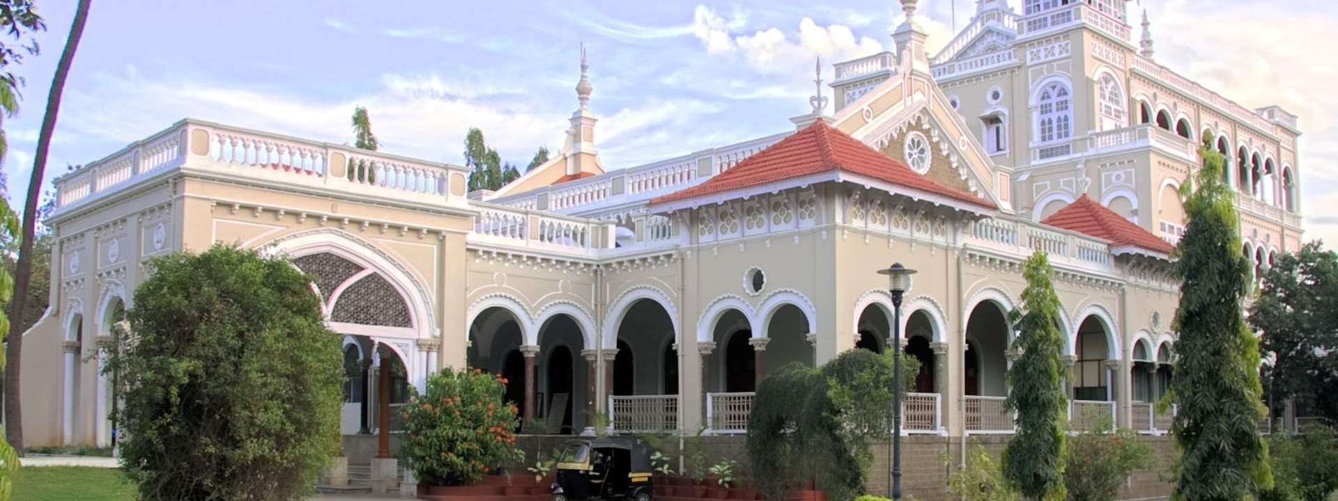 Pune City Sightseeing Tour
