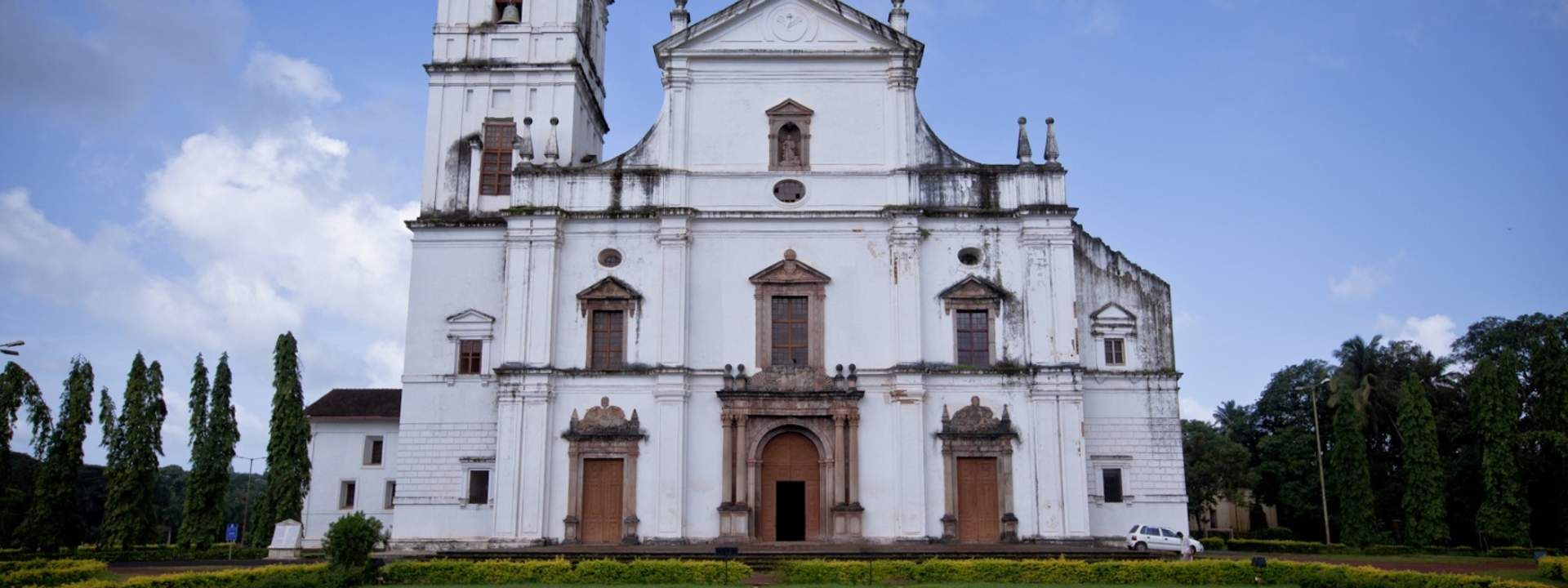 South Goa Tour by Luxury Coach